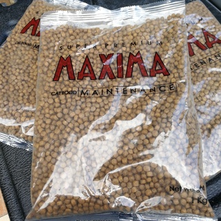 Maxima อาหารแมว ขนาด1 kg. สูตรป้องกันการเกิดโรคนิ่วและช่วยบำรุงขน  เหมาะสมหรับแมวทุกสายพันธุ์ อร่อยถูกใจน้องแมว