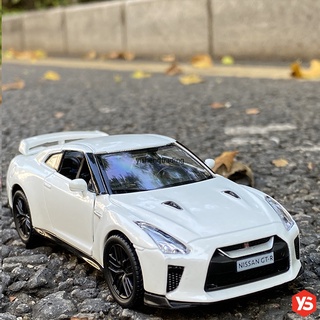 โมเดลรถ Nissan GT-R GTR R35 1:36 โมเดลรถเหล็ก