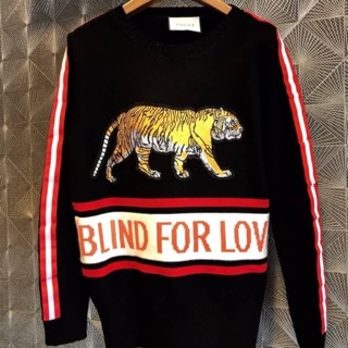 เสื้อแขนยาว G Blind for love wool sweater