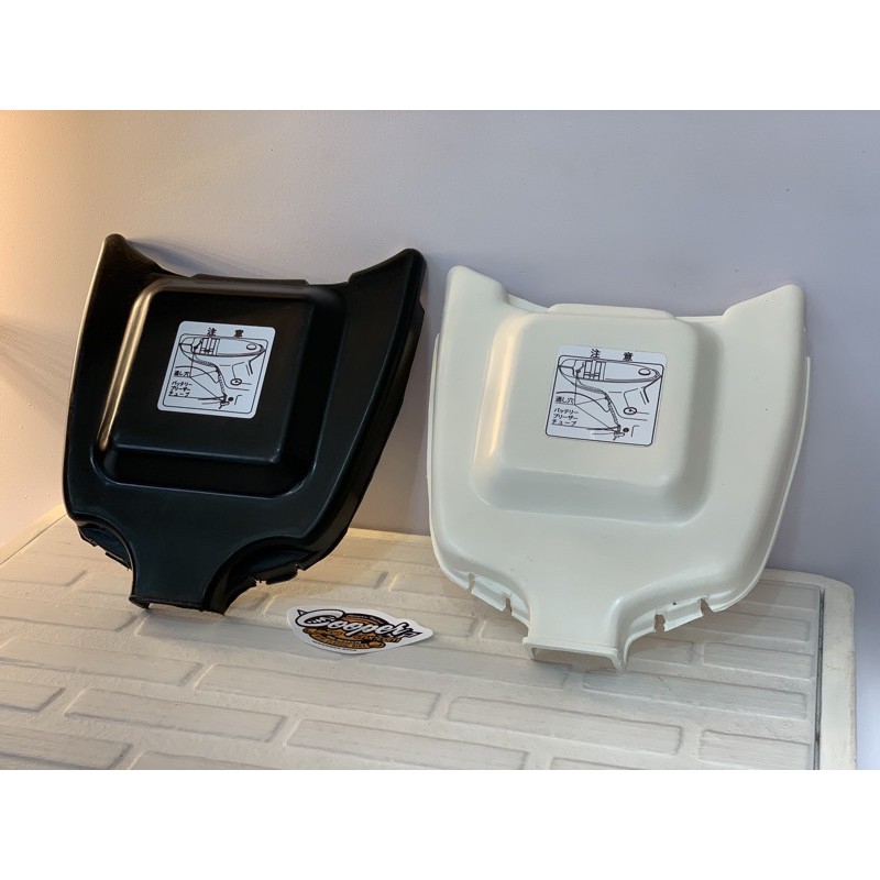 ฝาปิดแบตชาลีเดิม honda chaly งานหนา ไม่เบี้ยว