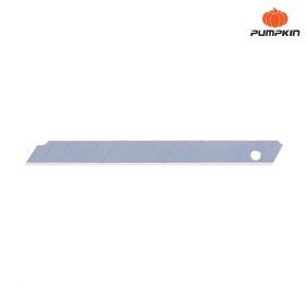 ใบมีดคัตเตอร์ PUMPKIN 45 องศา R-105S ขนาด 9 มม. (15.-/หลอด) (หลอด 6 ใบ)