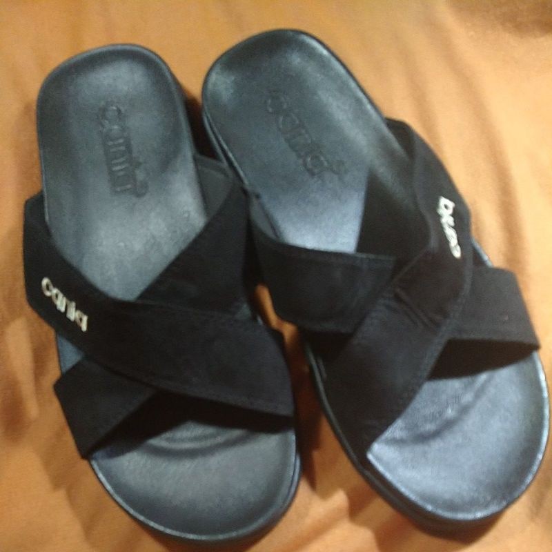 รองเท้า cania size 42