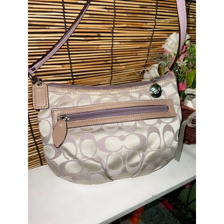 กระเป๋าสะพาย Coach แท้ Crossbody 8” สีม่วง