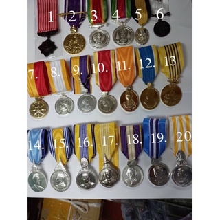 custom designลูกค้าสามารถเลือกเหรียญที่จะเข้าแผงหรือไม่เข้าก็ได้ แพรแถบ