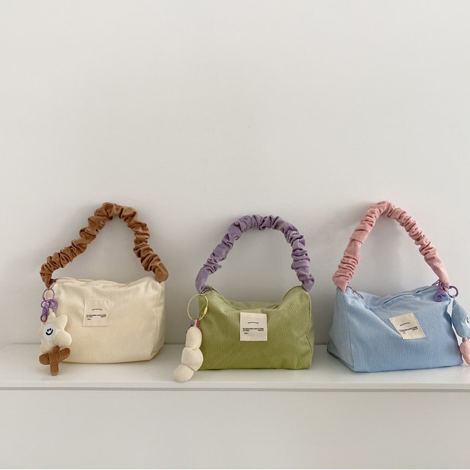 กระเป๋าสะพายไหล่ choice hand picked พร้อมส่ง (MN011)