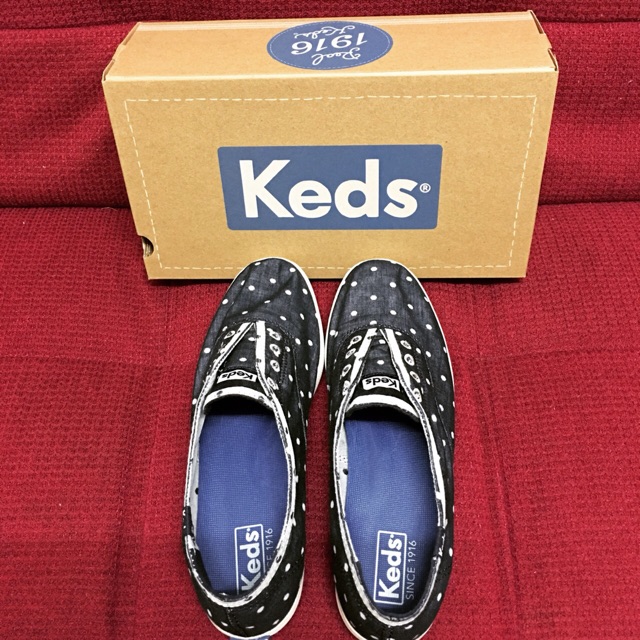 รองเท้า keds ผ้าใบสีฟ้าลายจุดขาว size 38