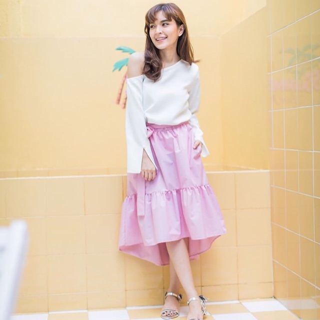 New!! BNK Lucy Skirt สีแดง bnk brand