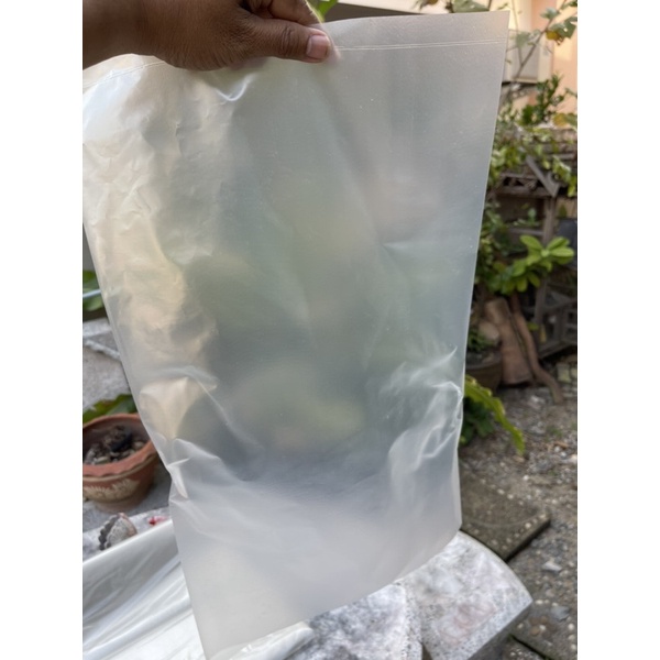 ถุงพลาสติก PE ใส่มูลสัตว์ 12x20 นิ้ว (ใสขุ่น)
