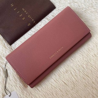 charles and keith long wallet กระเป๋าสตางค์ใบยาว สีชมพู