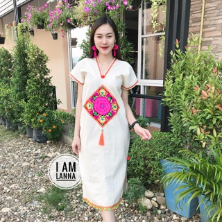 เดรสกระเหรี่ยงผ้าปักชาวเขา