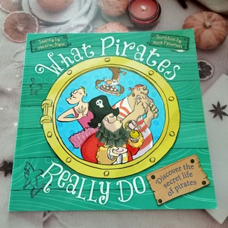 หนังสือปกอ่อน What Pirates Really Do มือสอง