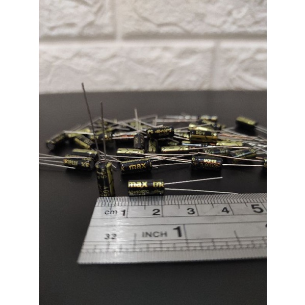 (เนื้อหา 10 ชิ้น) ELCO 4.7UF 50V Max Full ELKO 4.7UF 50V MAX FULL 4.7 UF 50 V