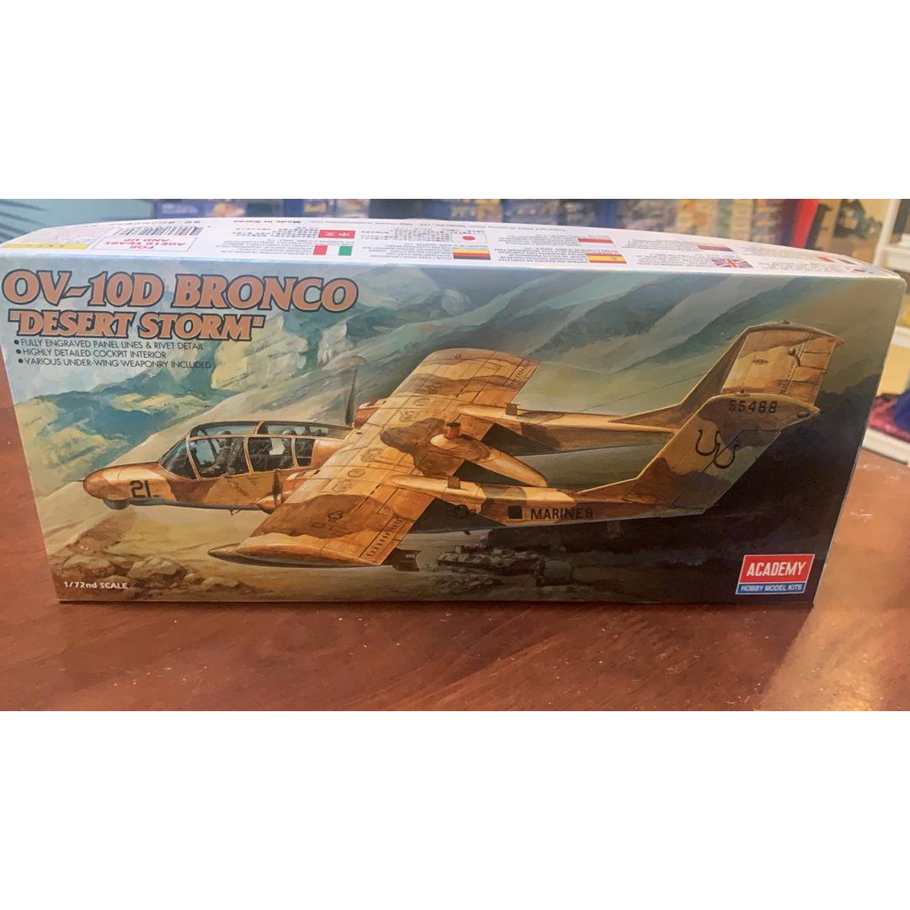 ACADEMY 1680 OV-10D Bronco "Desert Storm" 1/72