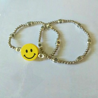 กำไลสแตนเลสสีเงิน จี้ smile