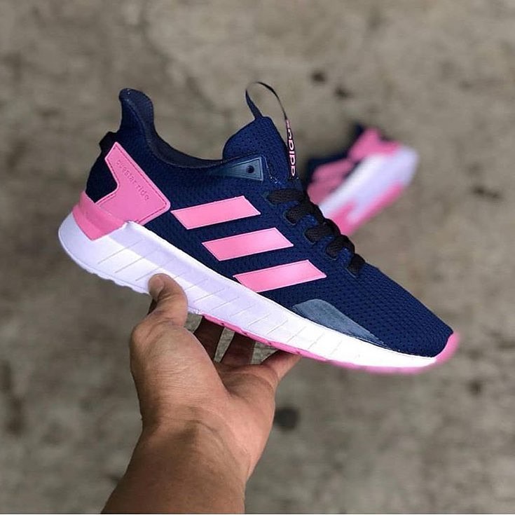 Adidas Questar ride สีกรมท่า