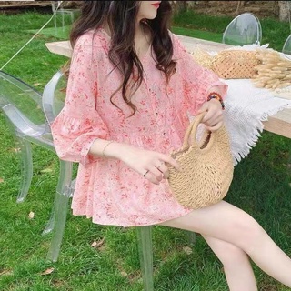 เสื้อเชิ้ตผู้หญิง ลายดอกไม้ เเขนตุ๊กตา สีชมพู  สวยหวาน MM027