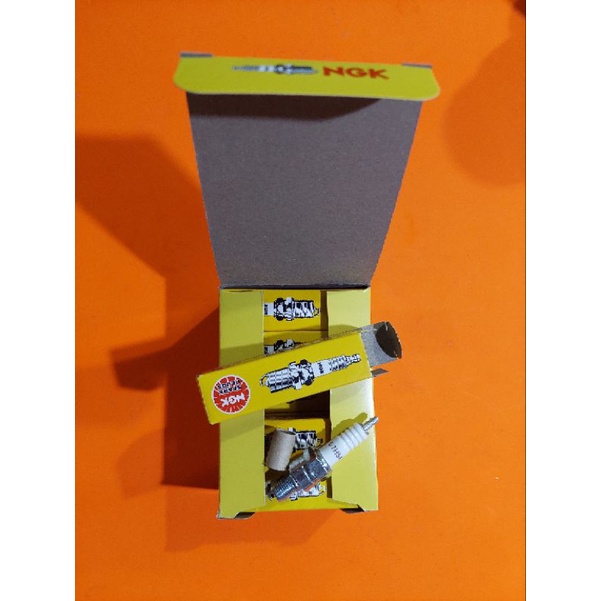 หัวเทียน NGK C7HSA**