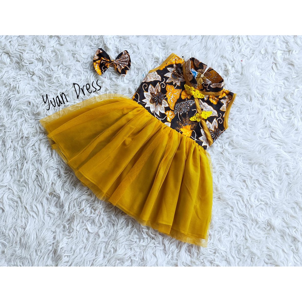 YUAN CHILDRENS DRESS / CHILDRENS เสื้อผ้าปีใหม่ / ชุดเด็กผู้หญิง / YUAN GOLD COLOR DRESS 4-5 ปี (พร้