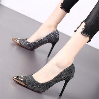 ▽℗2020 ฤดูใบไม้ร่วงใหม่โลหะชี้รองเท้าส้นสูง stiletto รองเท้าตอนเย็นเซ็กซี่สุทธิสีแดงสาวฝรั่งเศสทุกการแข่งขันรองเท้าเดียว