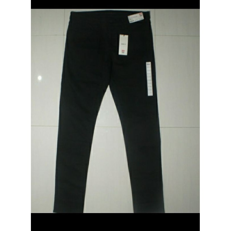 Uniqlo ezy jeans ทรงสกินนี่ผู้หญิง