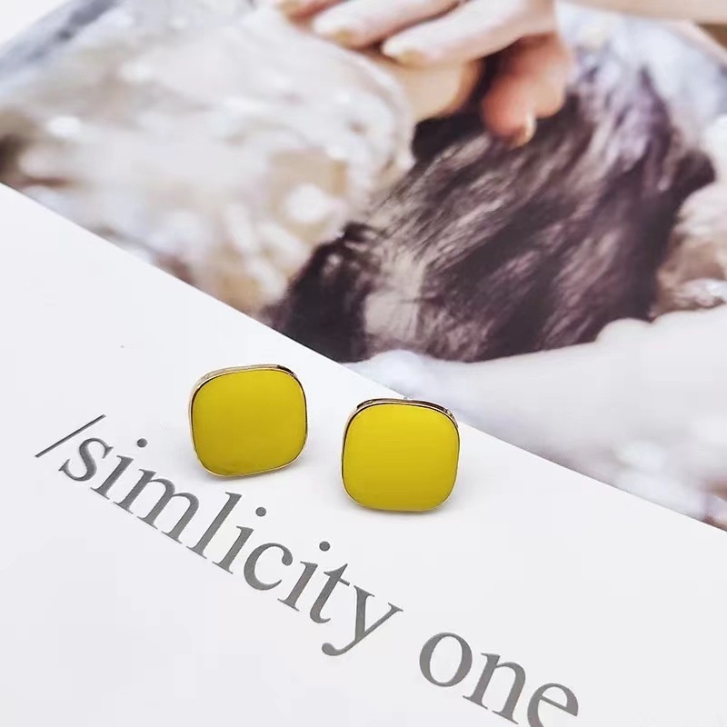 ต่างหูเงิน 925 ทรงสี่เหลี่ยมประดับเพชรพลอยเทียมเรียบง่ายสไตล์เรโทรสําหรับผู้หญิง - รูปที่ 6