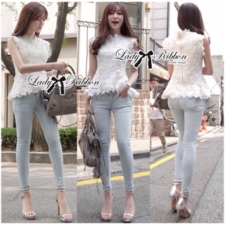 เสื้อแขนกุดลูกไม้Lady Ribbon