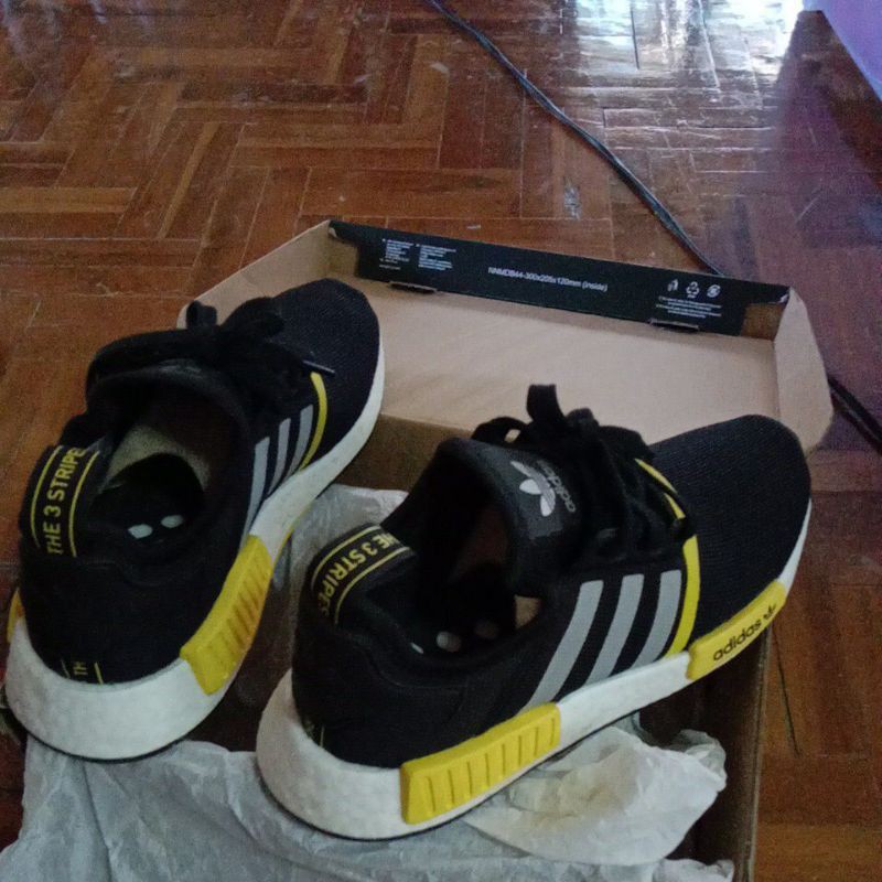 Adidas nmd black yellow