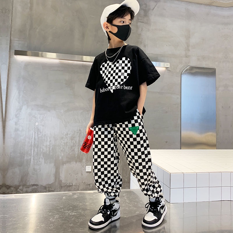 Ones เสื้อผ้าหน้าร้อนใหม่สำหรับเด็กผู้ชาย ชุดสองชิ้น แขนสั้นเด็กโต ชุดกีฬาสไตล์เกาหลี
