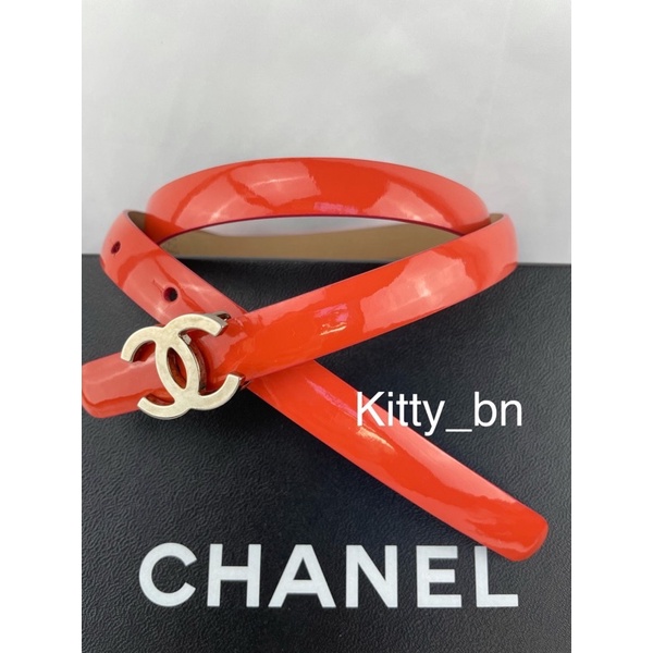 Used ❤️😍 Chanel red patent leather belt