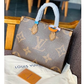 LV ONTHEGI MM MONOGRAM