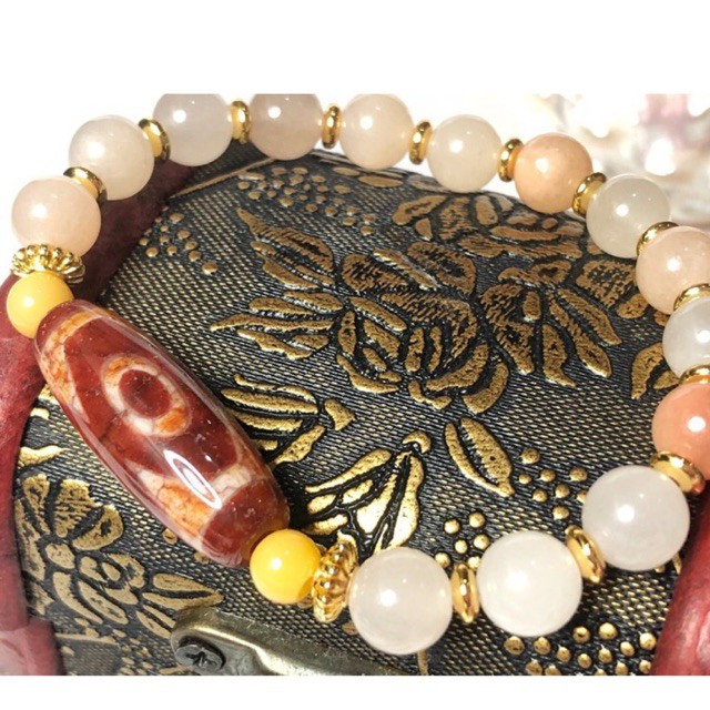 ลูกปัด Dzi ทิเบต Red Agate Tiger Tooth Three Eyed Dzi Bead asiakan Red GRAIN Red Agate Tiger Tooth ส