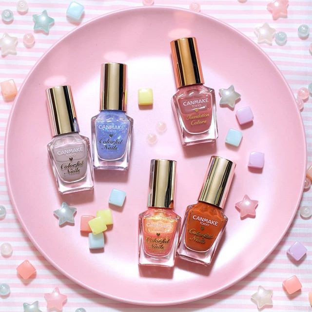 สีทาเล็บ Canmake nail polish
