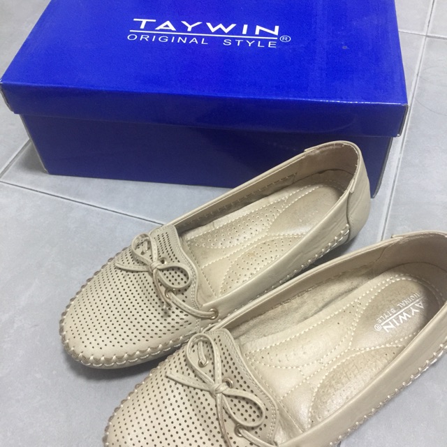 รองเท้าคัชชู #taywin