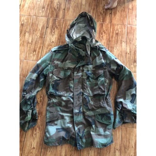 เสื้อแจ็คเก็ต ทหาร USA M65 woodland SMALL REGULAR อก21”รอบอก42”