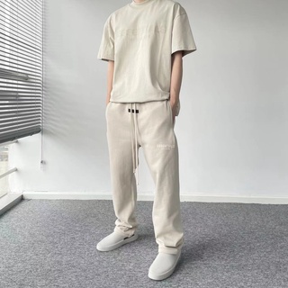 Fear OF GOD ESSENTIALS Flocked กางเกงขายาว ทรงตรง แต่งเชือกรูด ลายตัวอักษร FOG