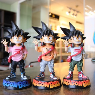 [ส่งฟรี] โมเดล Model Dragonball  ซุนโกคู  วัสดุ PVC สูง  26  Cm. มี 3 สีให้เลือก