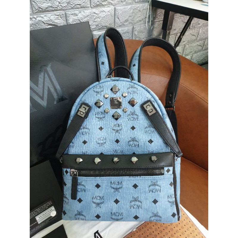 MCM DUAL STARK BACKPACK สี Blue Jeans ไซส์ S (มือสอง/สภาพใหม่มาก)