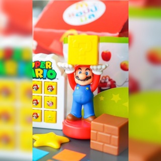 Mario mcdonalds happy meal แฮปปี้มีล (สินค้าใหม่ บรรจุในห่อ)