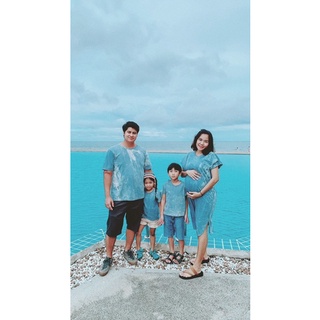 เสื้อยืดคอกลมคุณพ่อเข้าเซ็ตกับของคุณแม่คุณลูก รุ่น Jean Top Daddy ผ้าคอตต้อน100% นิ่มสบาย มีไซส์ให้เลือก