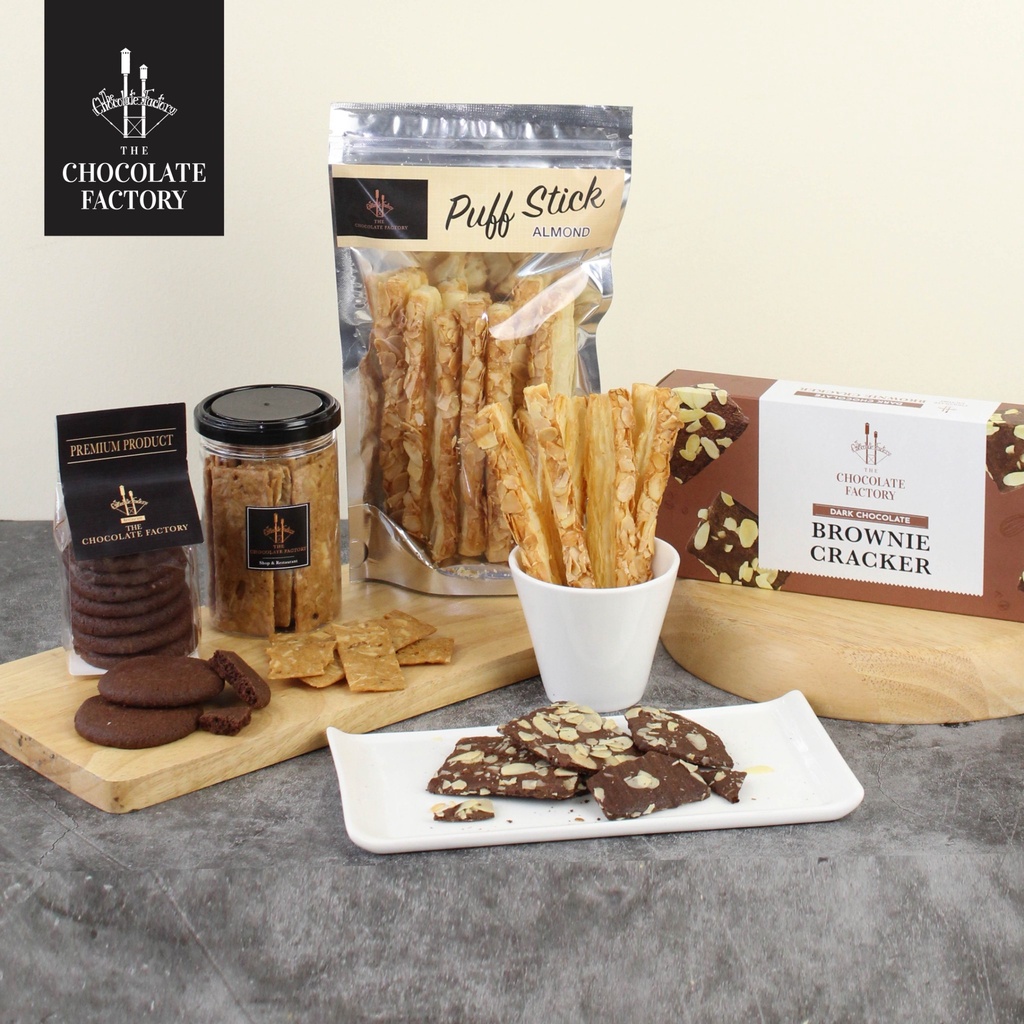 🍫Crunchy Set🍫 เซตขนม อบกรอบ บราวนี่ แครกเกอร์ ฮาร์ด ช็อกโกแลต คุกกี้ Chocolate Factory