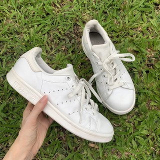 Adidas stan smith ขาวล้วน size 4.5uk