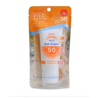 ***สินค้าขายดี***ยูสตาร์ วิตซี ซัน ครีม เอสพีเอฟ 50 พีเอ+++ 50กรัม☀️USTAR VIT C SUN PROTECT SPF 50 PA+++(ครีมกันแดด)