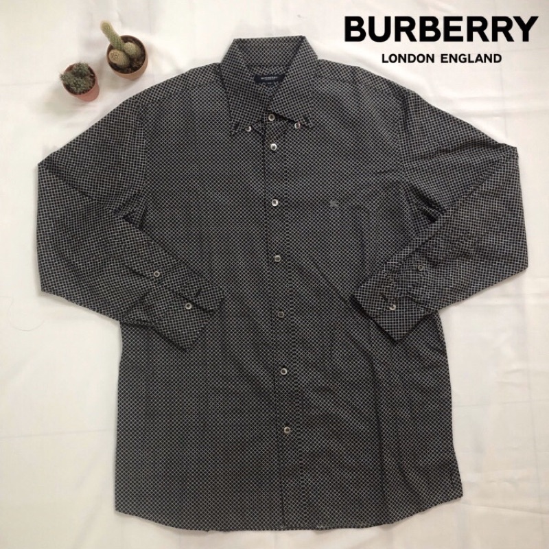 เสื้อเชิ้ต Burberry มือสอง แท้100% สภาพ99%
