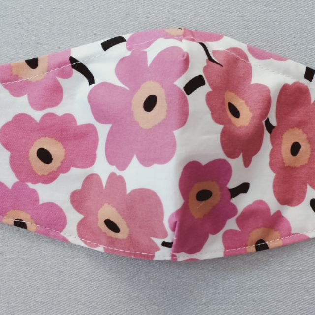หน้ากากผ้ามัสลิน ลายดอกไม้ สีชมพูหน้ากากผ้ามัสลิน 3 ชั้น