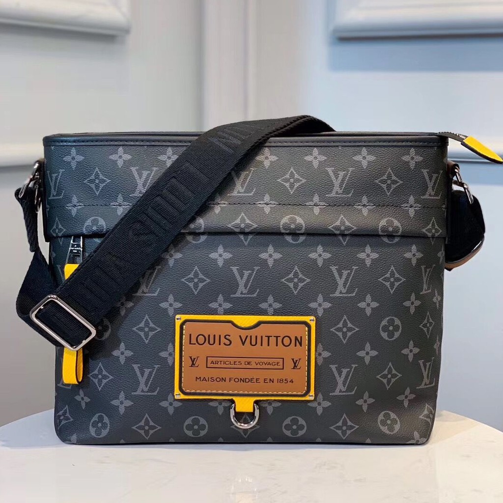 louis vuitton besace zipper