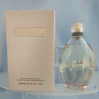 SARAH JESSICA PARKER Lovely edp กลิ่นแนวนี้ชอบมากครับมีความสดชื่นของ citrus และมีความหอมหวานของดอกไม้ขาว