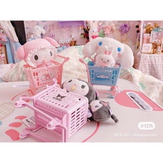 พรีออเดอร์ รถเข็นตุ๊กตา Sanrio xMiniso ตุ๊กตาmongmong แจมิน ตุ๊กตา มงมง ที่ห้อยพวงกุญแจ ตู้