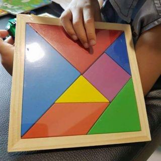 Tangram ตัวต่อไม้จินตนาการด้วยแผ่นไม้ 7 ชิ้น