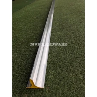สามเหลี่ยมฉาบปูน สามเหลี่ยมปาดปูน สามมุม ขนาด 1.8 m 2.1 m 2.4 m
