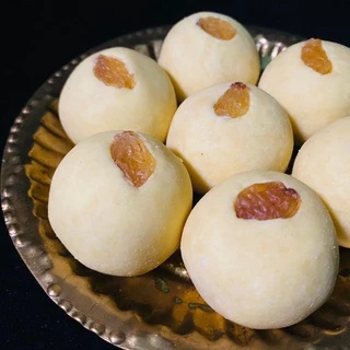 [อร่อยมากๆ] ขนมลาดู คุ๊กกี้ ลาดูทราย ขนมอินเดีย ถวายพระพิฆเนศ สูตรต้นตำรับแท้ ( กล่อง 3 ชิ้น ขึ้นไป แถมฟรี เทียน กำยาน )